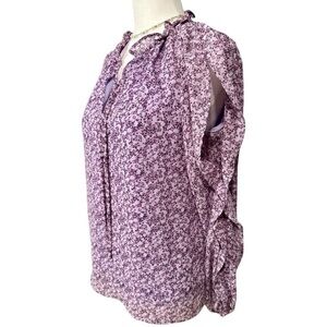 NWOT  1.STATE  Blouse XS ruffled long sleeve Cutout Lavender floral